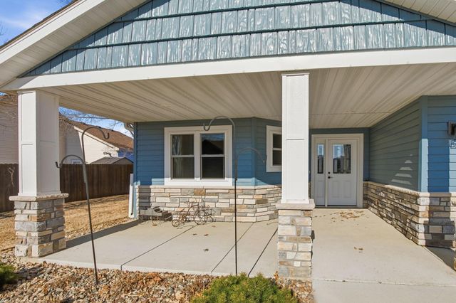 530 Graceview Loop, Saint Joseph, MN 56374