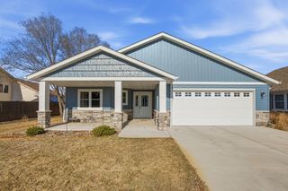 530 Graceview Loop, Saint Joseph, MN 56374