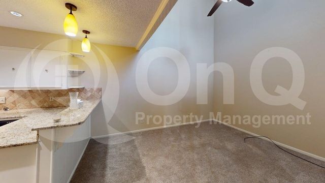 5809 Chimney Wood Circle, Fort Worth, TX 76112