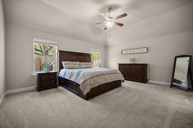 909 Thistle Hill Trail, Weatherford, TX 76087