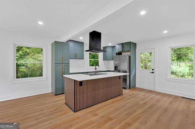 2172 Polar Rock Terrace SW, Atlanta, GA 30315