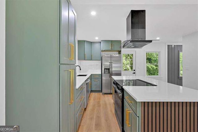 2172 Polar Rock Terrace SW, Atlanta, GA 30315