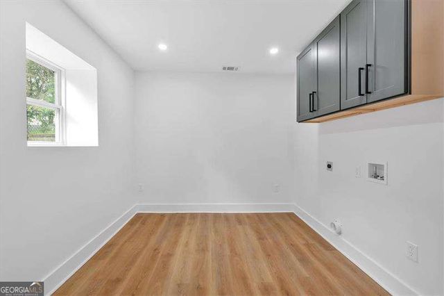 2172 Polar Rock Terrace SW, Atlanta, GA 30315