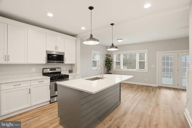 6108 SHADY SPRING AVE, Rosedale, MD 21237