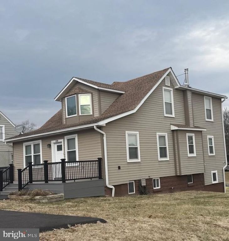 6108 SHADY SPRING AVE, Rosedale, MD 21237