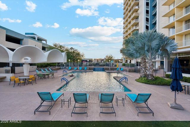 207 W CLARENDON Avenue G22, Phoenix, AZ 85013