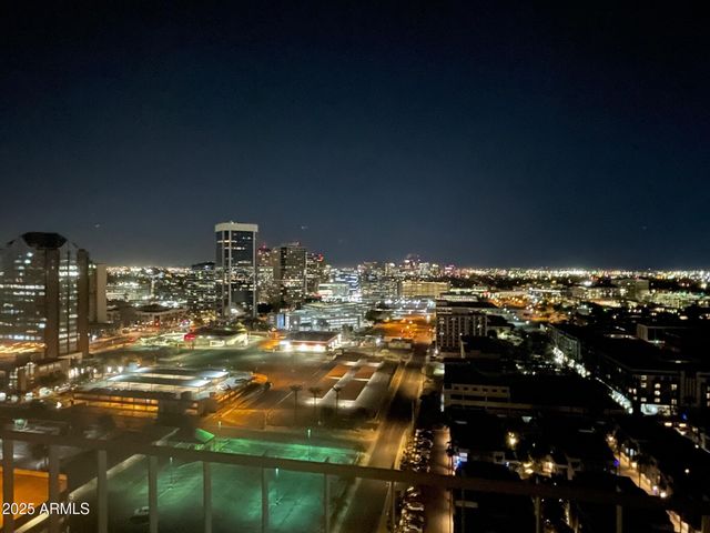 207 W CLARENDON Avenue G22, Phoenix, AZ 85013