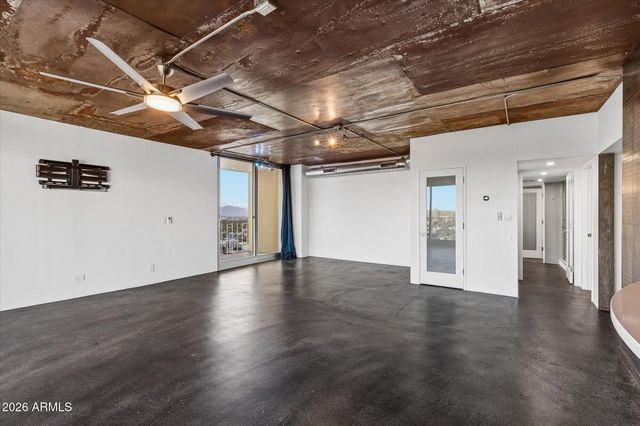 207 W CLARENDON Avenue G22, Phoenix, AZ 85013