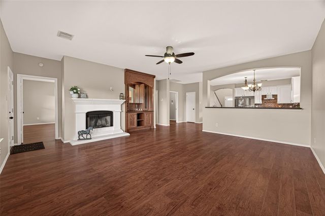 9904 Fair Brook Way, Pearland, TX 77584