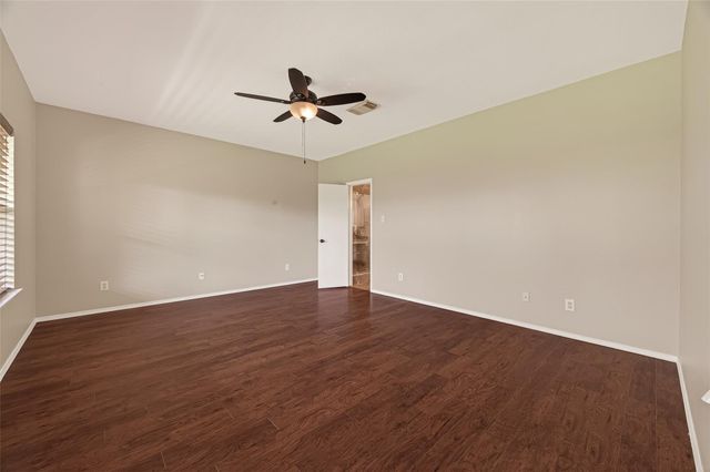 9904 Fair Brook Way, Pearland, TX 77584