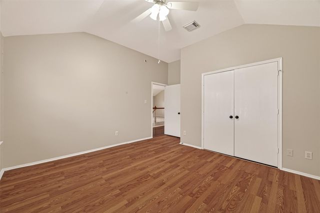 9904 Fair Brook Way, Pearland, TX 77584