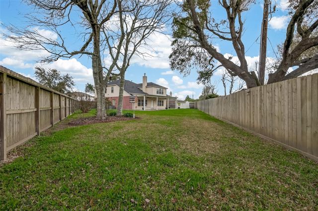 9904 Fair Brook Way, Pearland, TX 77584