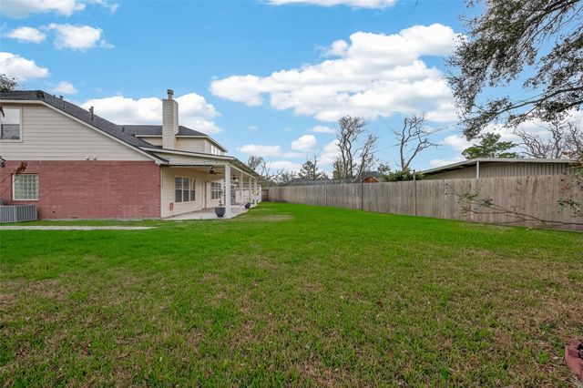 9904 Fair Brook Way, Pearland, TX 77584