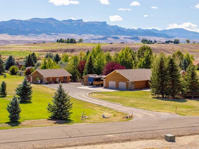 19 Diamond View Rd, Cody, WY 82414 property photo