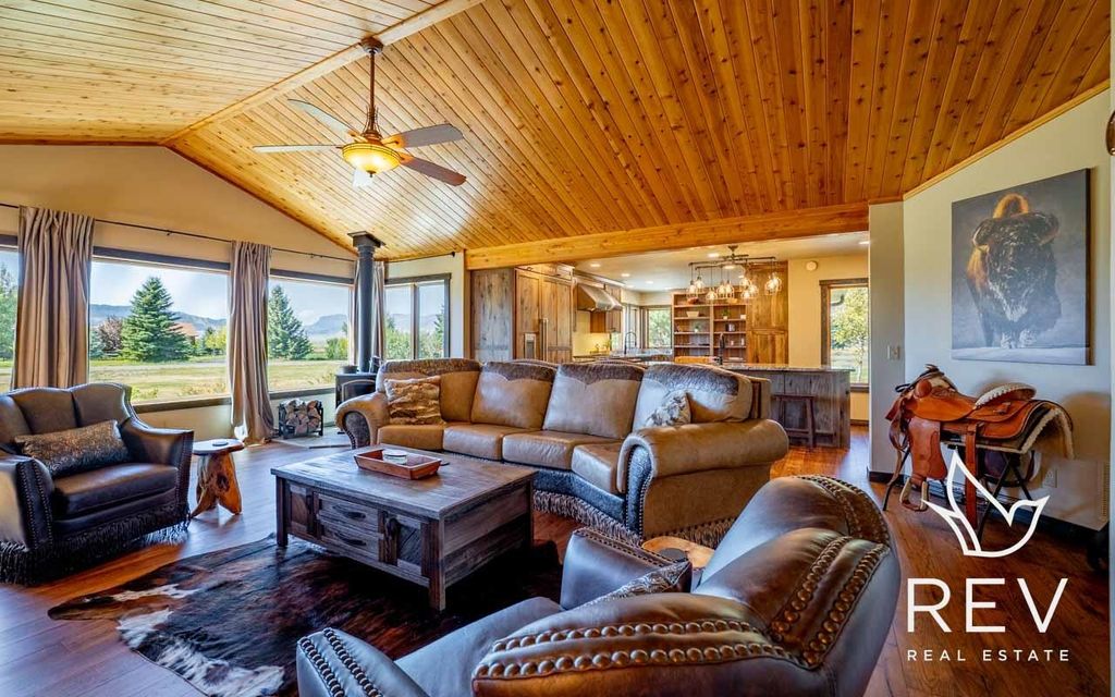 19 Diamond View Rd, Cody, WY 82414 photo 4