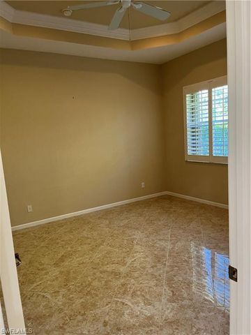 15501 Cadiz LN, Naples, FL 34110