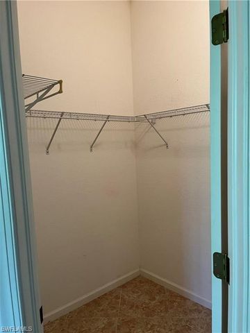 15501 Cadiz LN, Naples, FL 34110