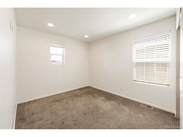 11045 E 28th Pl, Denver, CO 80238
