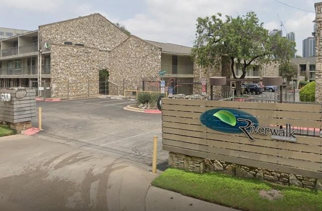 500 E Riverside DR 242, Austin, TX 78704