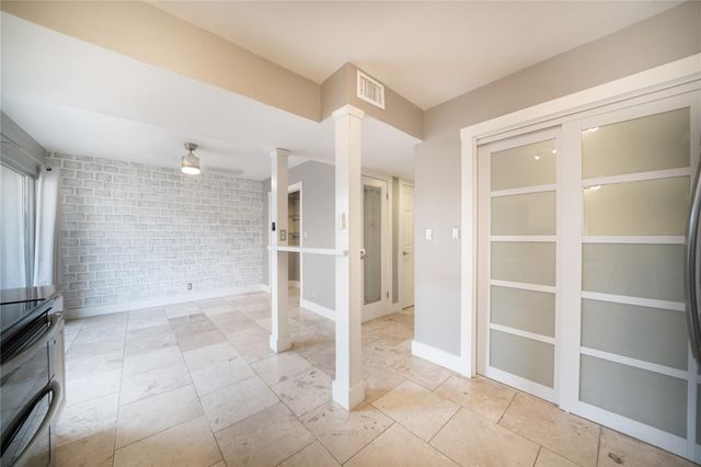 500 E Riverside DR 242, Austin, TX 78704