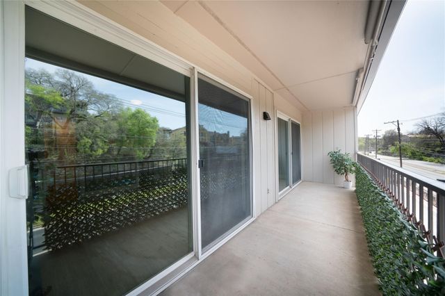 500 E Riverside DR 242, Austin, TX 78704