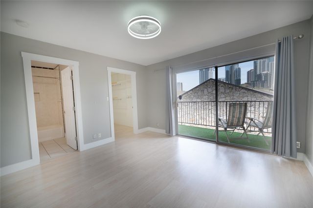 500 E Riverside DR 242, Austin, TX 78704