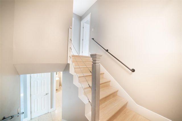 500 E Riverside DR 242, Austin, TX 78704