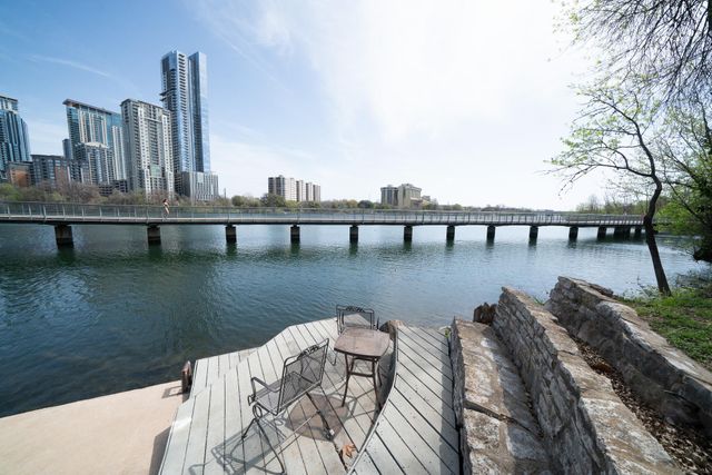 500 E Riverside DR 242, Austin, TX 78704