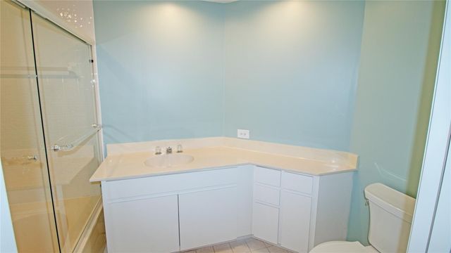 221 NE Plantation Road 213, Stuart, FL 34996