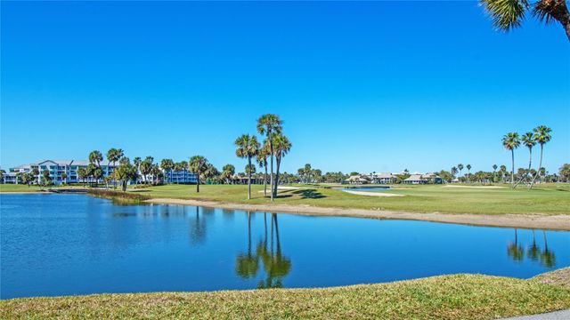 221 NE Plantation Road 213, Stuart, FL 34996