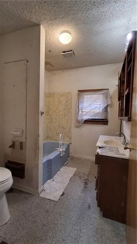 115 White Avenue, Kansas City, MO 64123