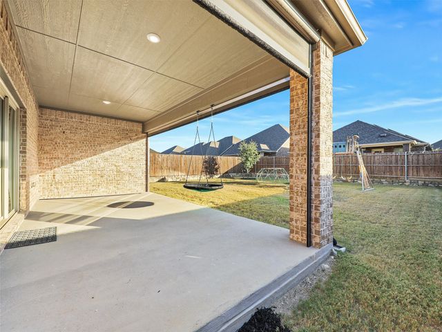220 Fieldstone Drive, Melissa, TX 75454