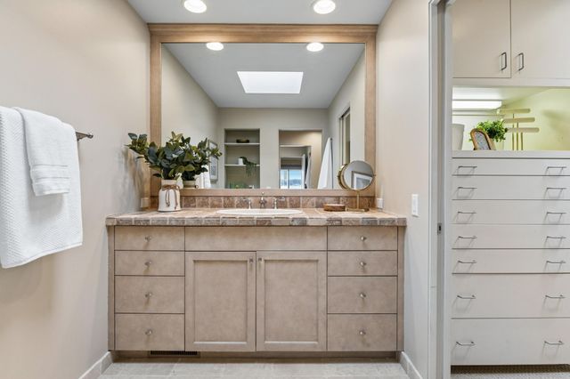 4770 Manitou Road, Excelsior, MN 55331