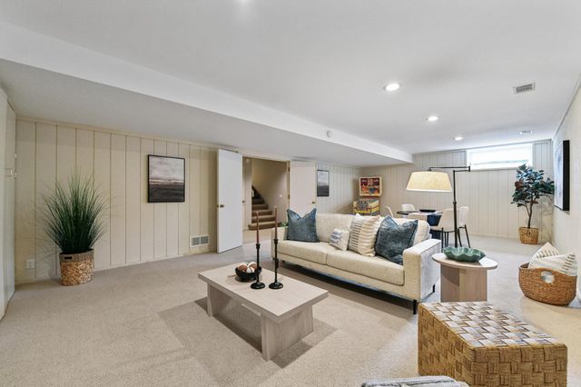 4770 Manitou Road, Excelsior, MN 55331