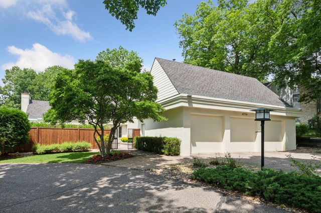 4770 Manitou Road, Excelsior, MN 55331