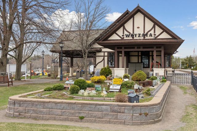 4770 Manitou Road, Excelsior, MN 55331