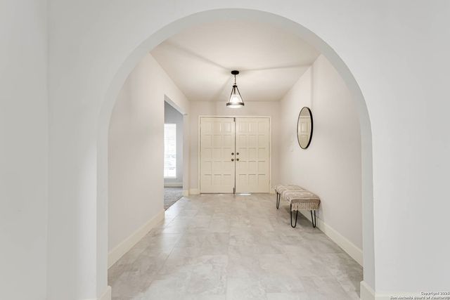 7003 Glen Walk, San Antonio, TX 78239