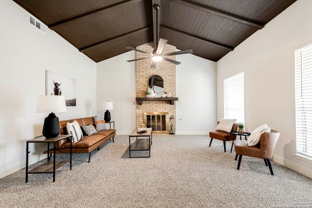 7003 Glen Walk, San Antonio, TX 78239