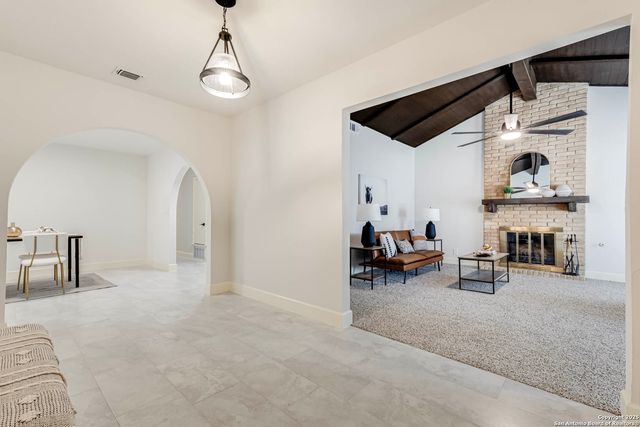 7003 Glen Walk, San Antonio, TX 78239