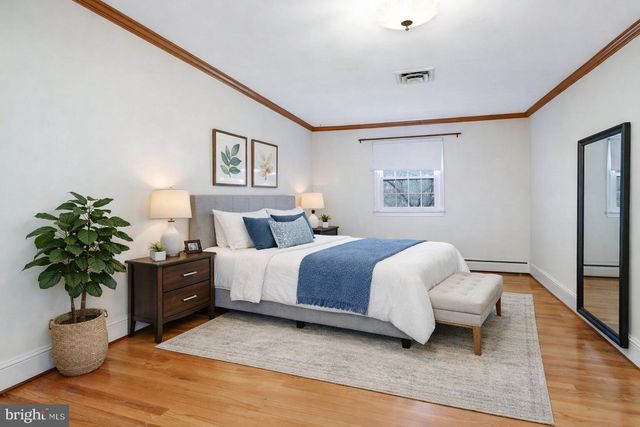 2299 PERSIMMON DR, Ijamsville, MD 21754