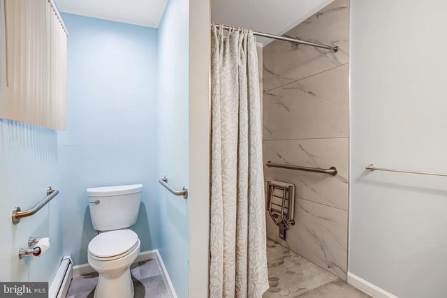 2299 PERSIMMON DR, Ijamsville, MD 21754