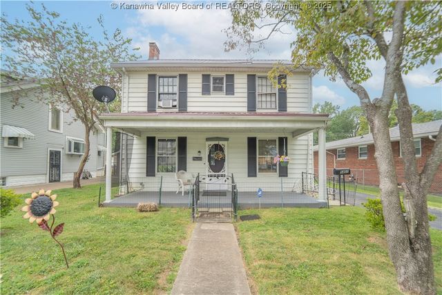 5407 Staunton Avenue, Charleston, WV 25304