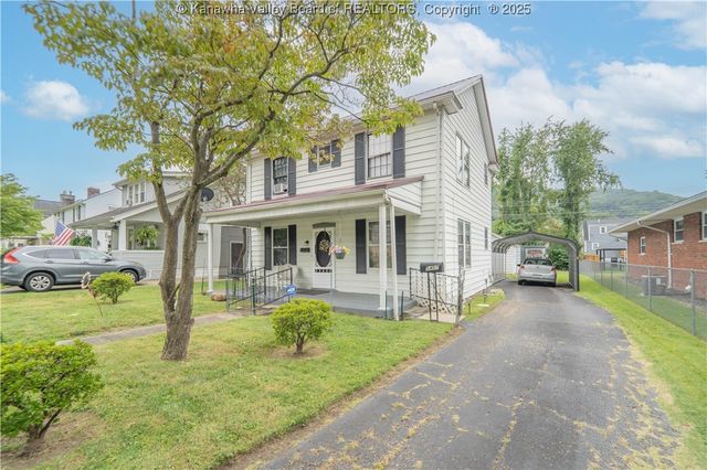 5407 Staunton Avenue, Charleston, WV 25304