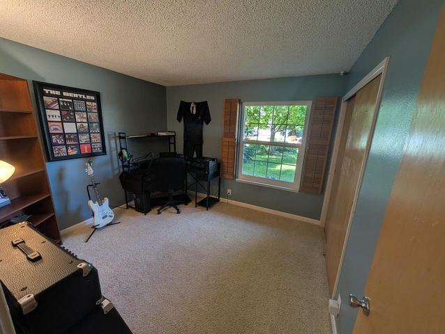 10000 El Chorlito Dr, Rancho Cordova, CA 95670