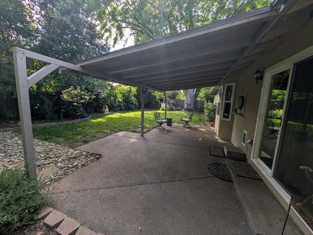 10000 El Chorlito Dr, Rancho Cordova, CA 95670