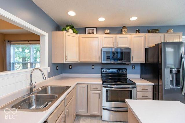 688 Prince Drive, Greenwood, IN 46142