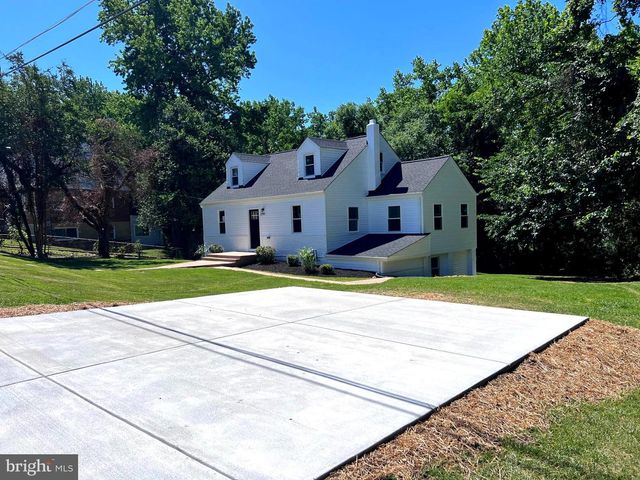 1703 LEE RD, Fort Washington, MD 20744