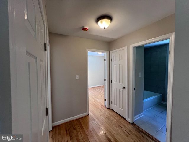 1703 LEE RD, Fort Washington, MD 20744