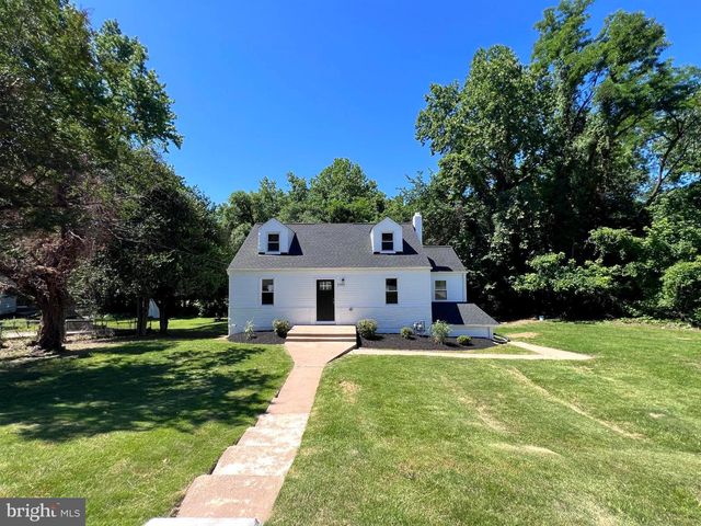 1703 LEE RD, Fort Washington, MD 20744