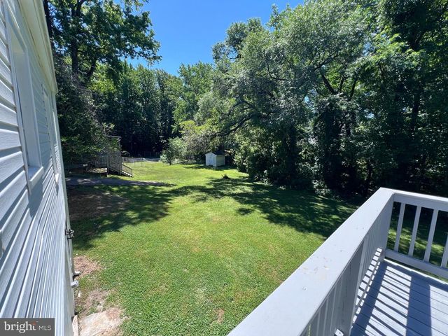 1703 LEE RD, Fort Washington, MD 20744